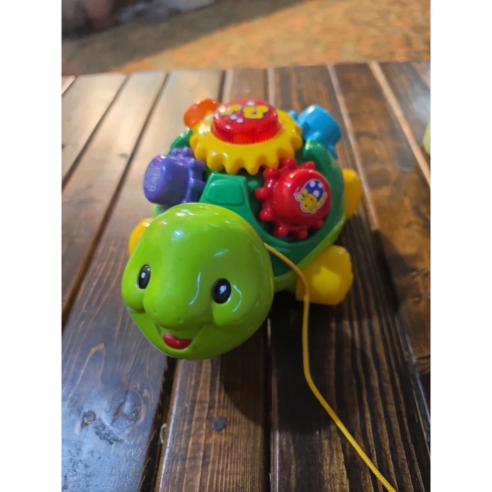 Vtech ROLL & LEARN TURTLE Electronic Interactive Pull Toy Lights Gears